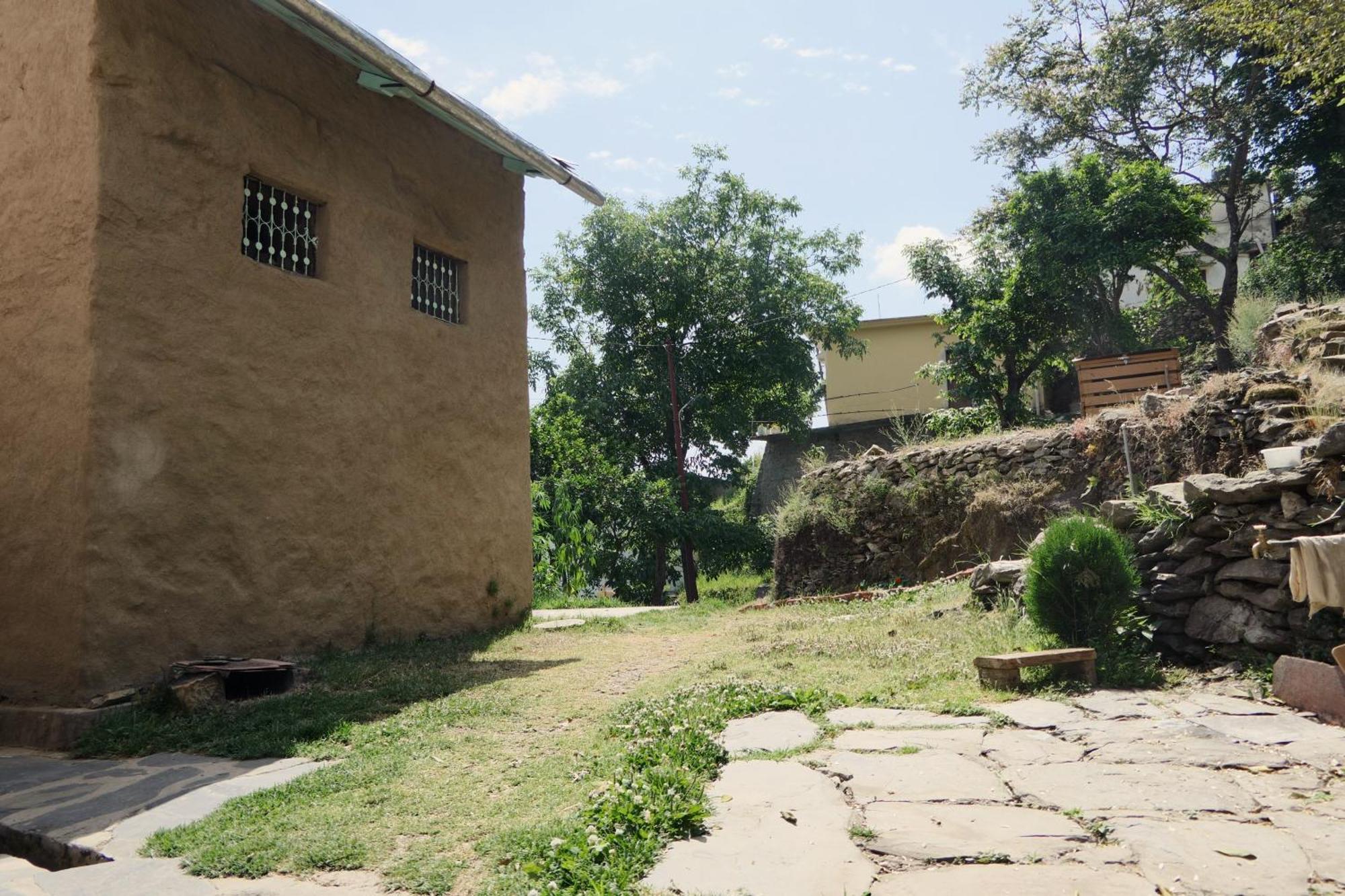 Adara Farmstay Pauri Exterior photo